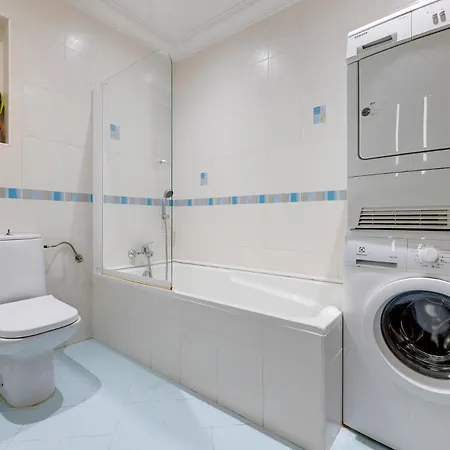 דירה Sunlit 3br Oasis In Prime Location